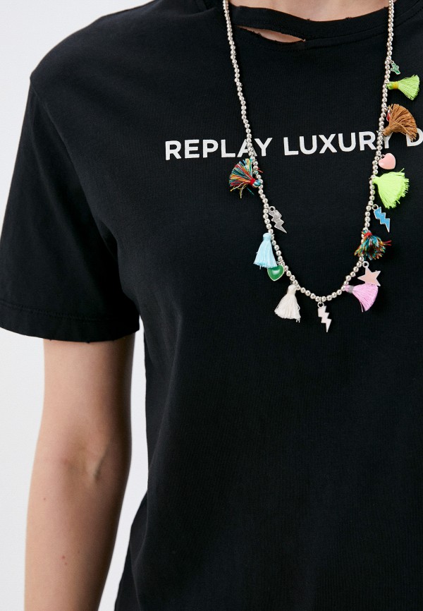 фото Футболка и колье replay