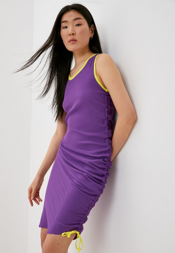 Платье Silvian Heach фиолетового цвета