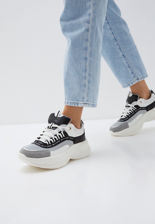 фото Кроссовки escan