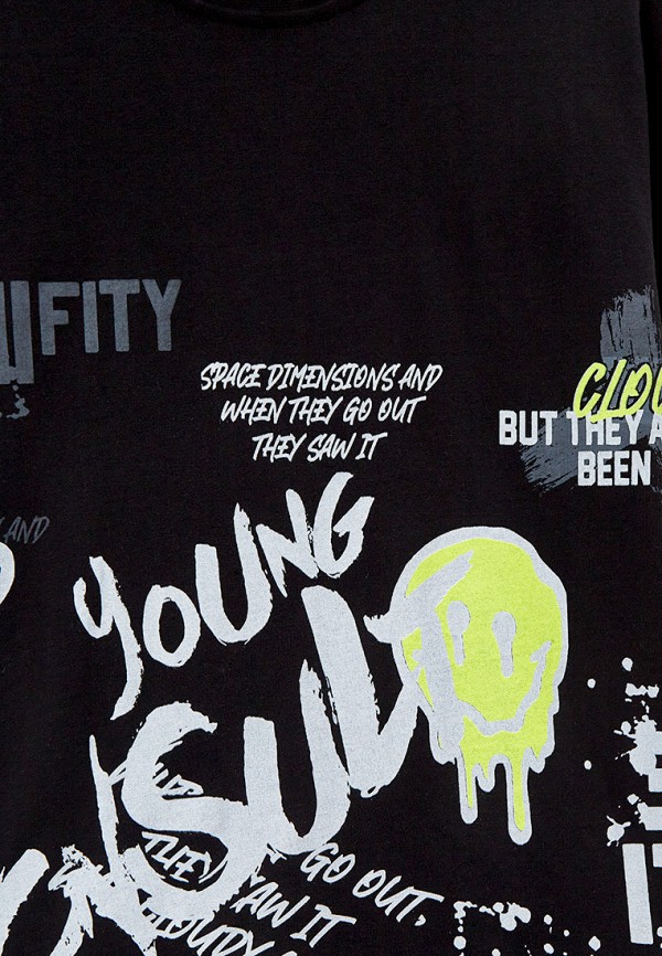 фото Футболка и шорты dali