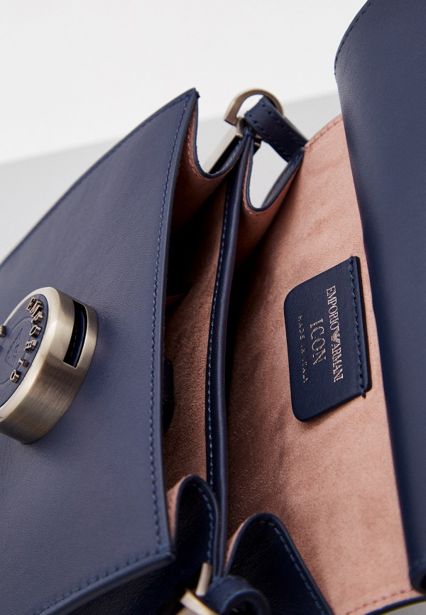 фото Джинсы, ремень и сумка emporio armani