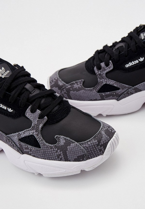 фото Кроссовки adidas originals