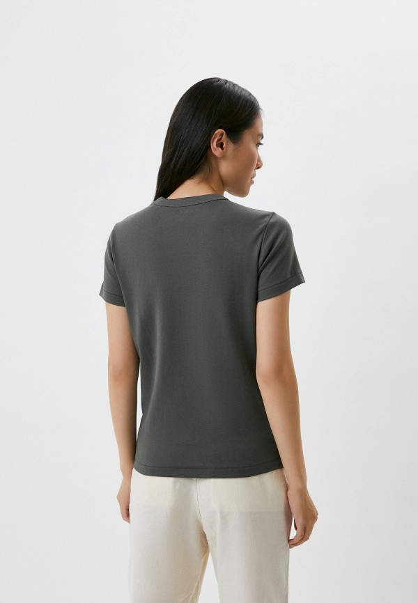 Футболка  UNIQLO фото