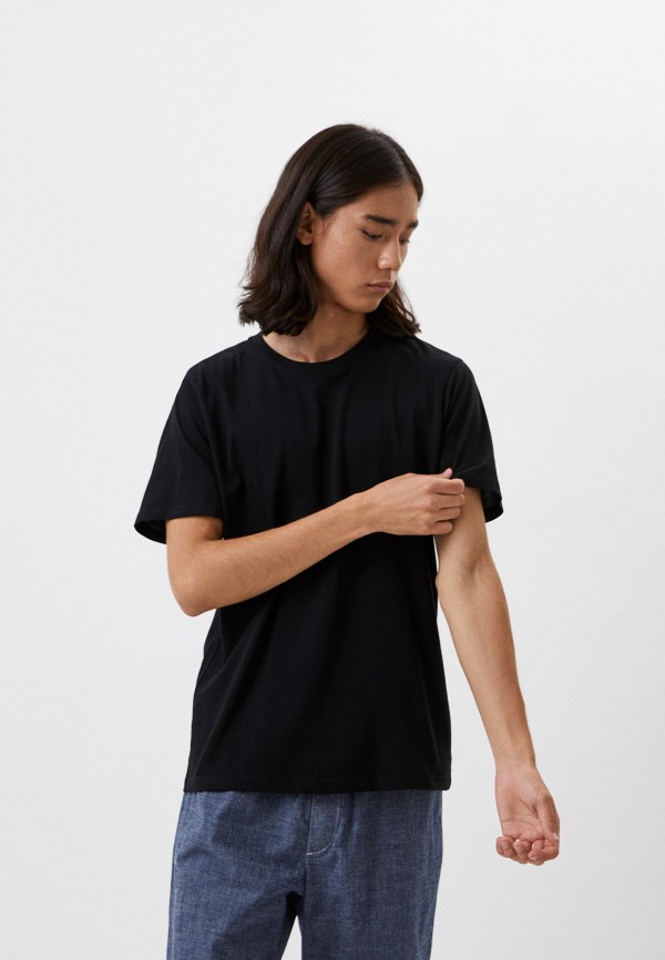 Футболка  UNIQLO