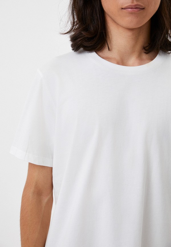 Футболка  UNIQLO фото