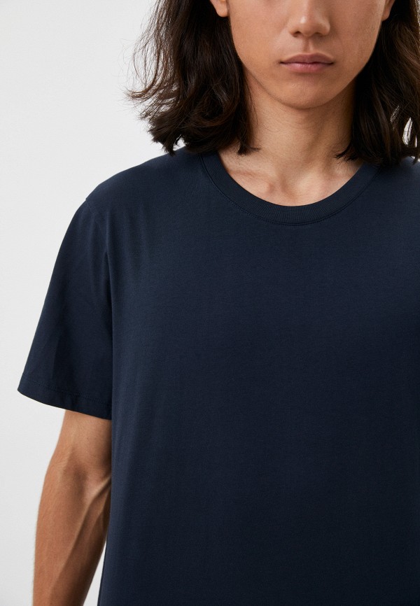 Футболка  UNIQLO фото