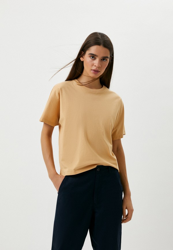 Футболка  UNIQLO