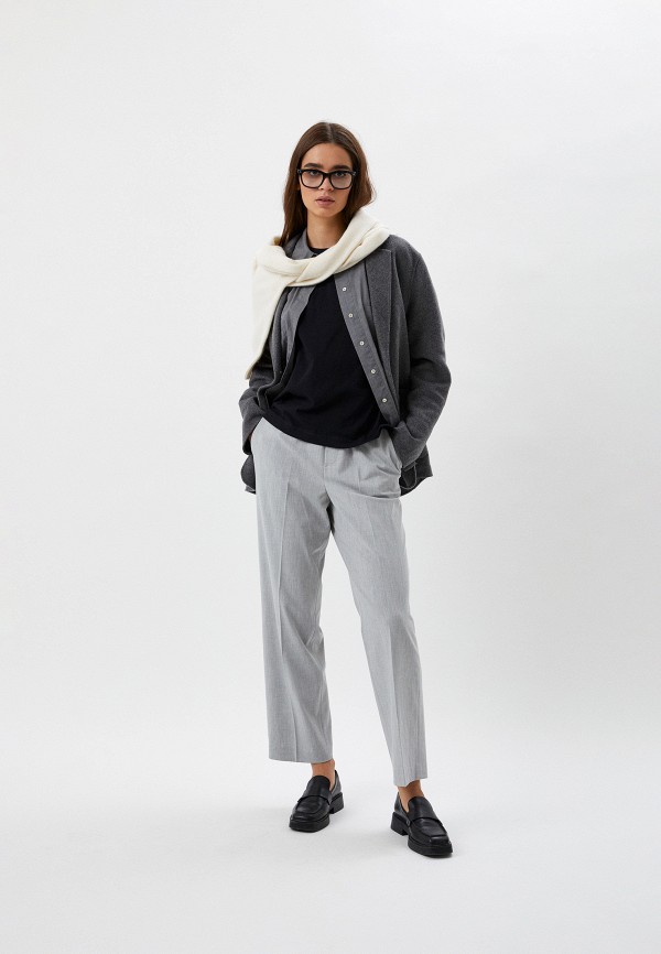 Футболка  UNIQLO фото