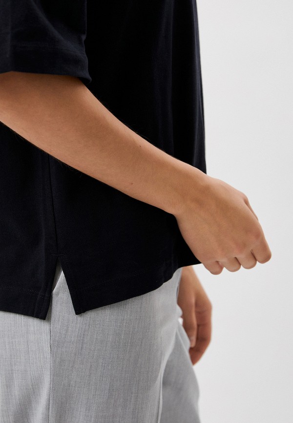 Футболка  UNIQLO фото