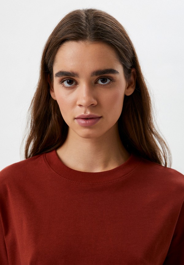 Футболка  UNIQLO фото