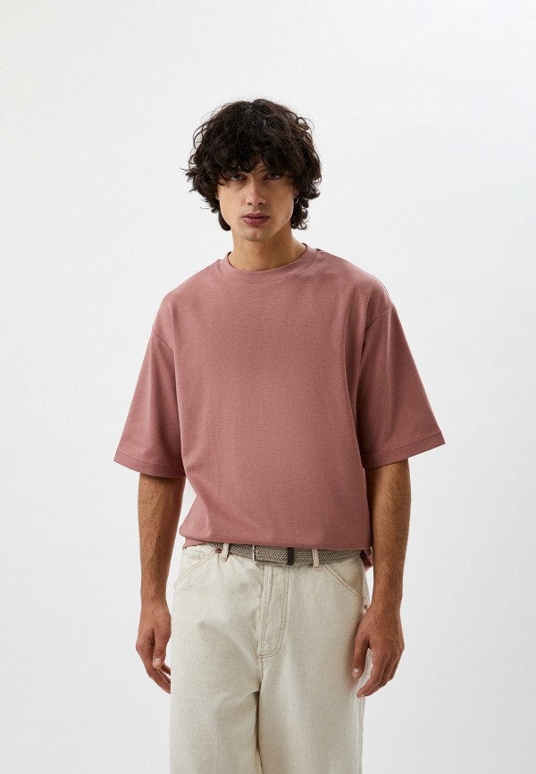 Футболка  UNIQLO
