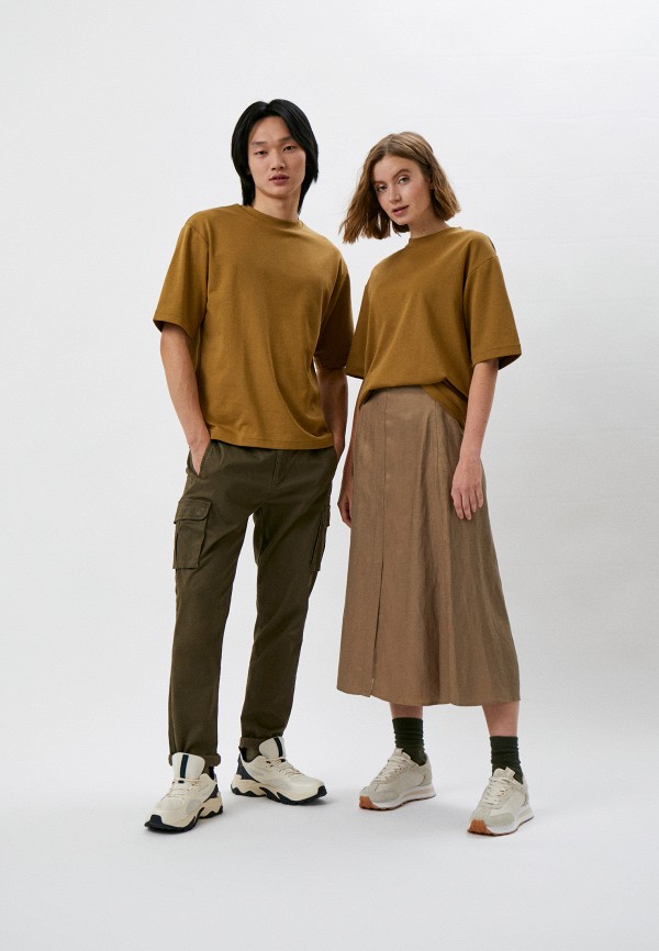 Футболка UNIQLO коричневый, размер 46, фото 2