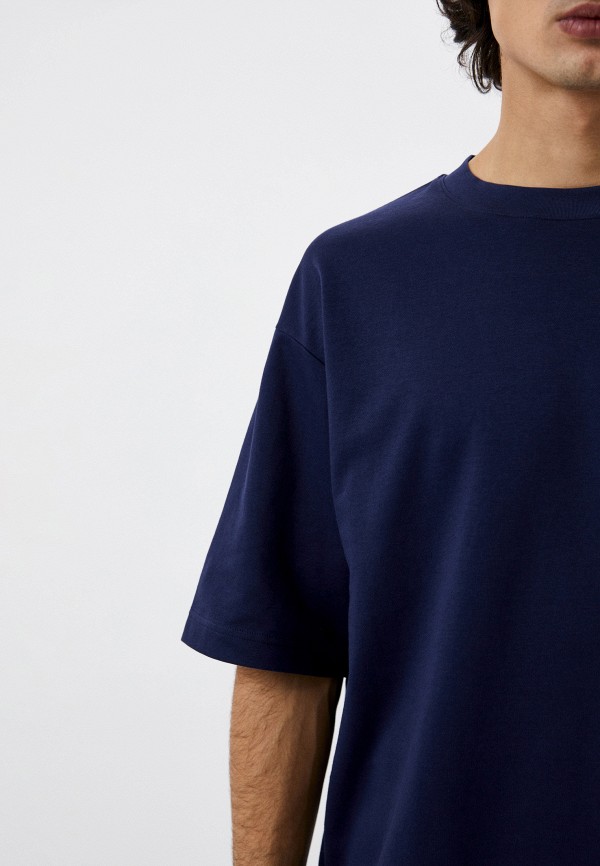 Футболка  UNIQLO фото
