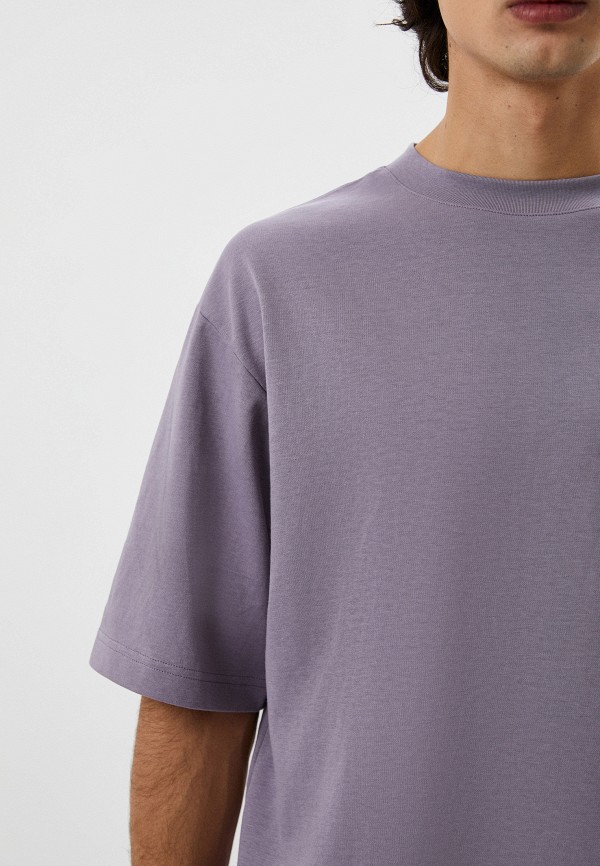 Футболка  UNIQLO фото