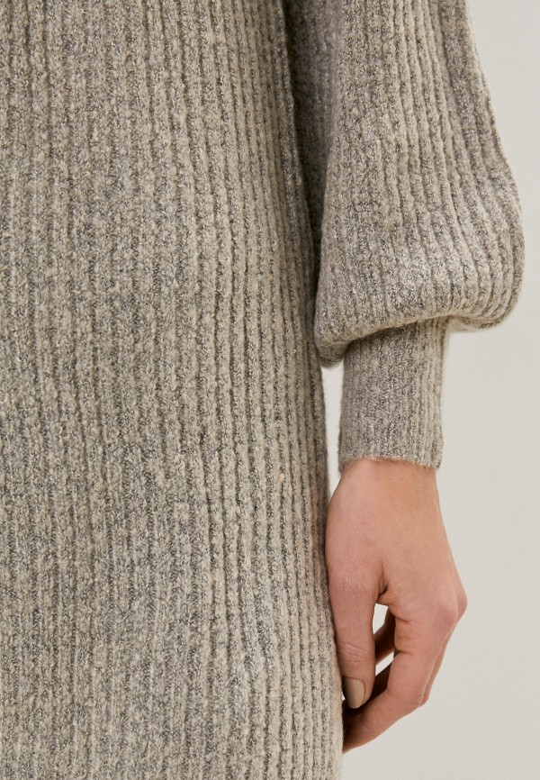 фото Худи b.young