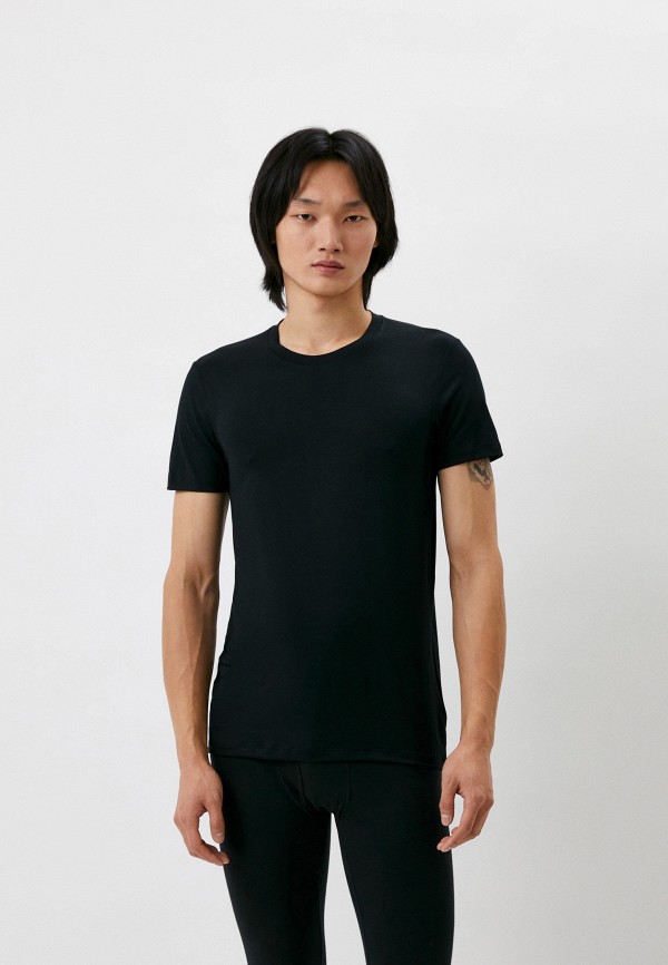Футболка  UNIQLO