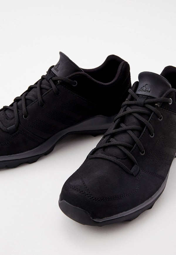 Кроссовки  adidas фото