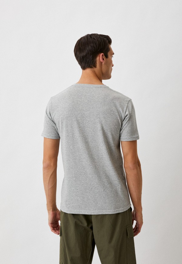 Футболка  UNIQLO фото