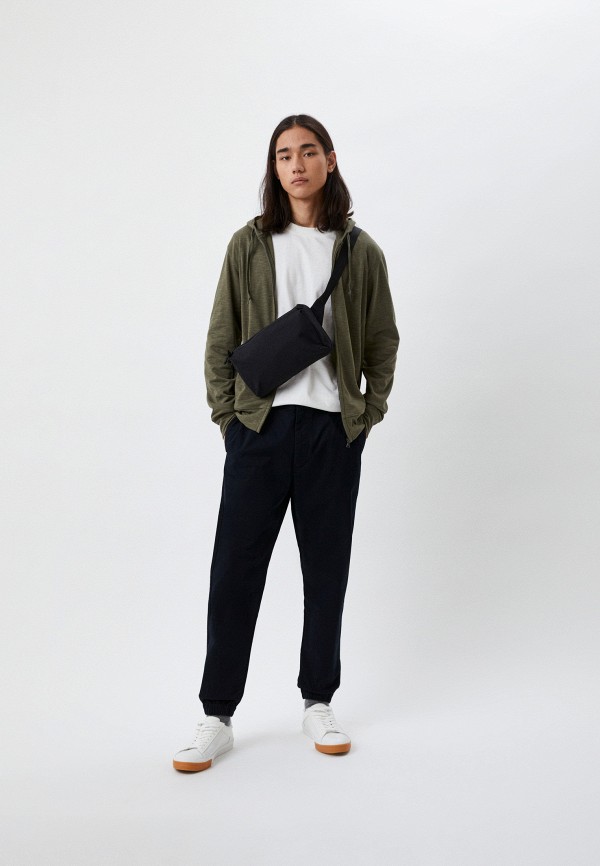 Брюки  UNIQLO фото