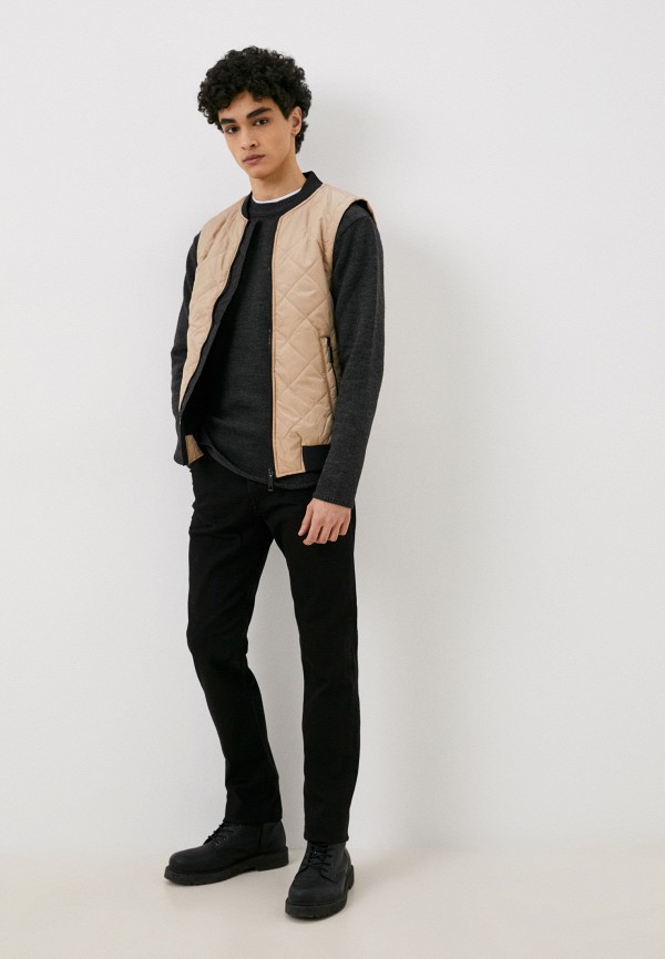 фото Жилет утепленный rnt23