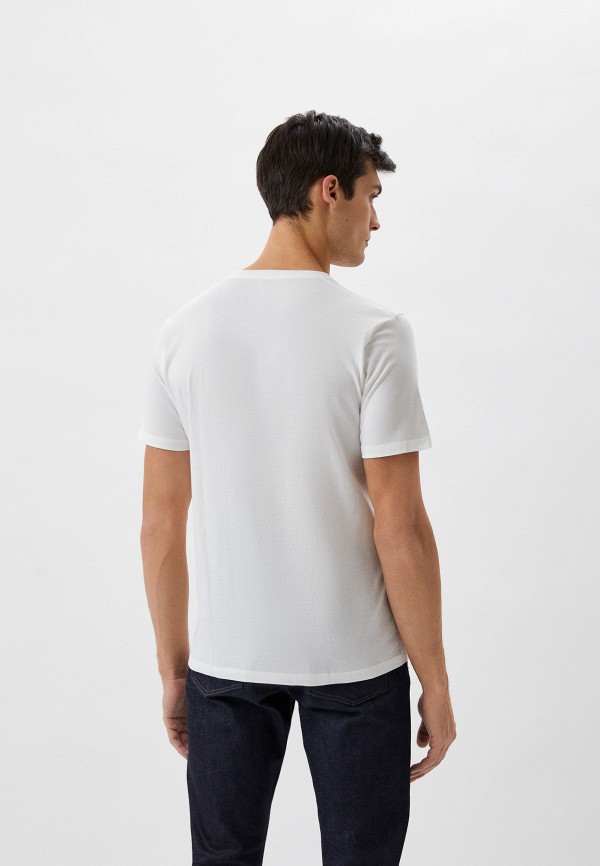 Футболка  UNIQLO фото