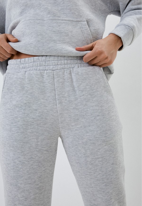 фото Костюм спортивный izabella