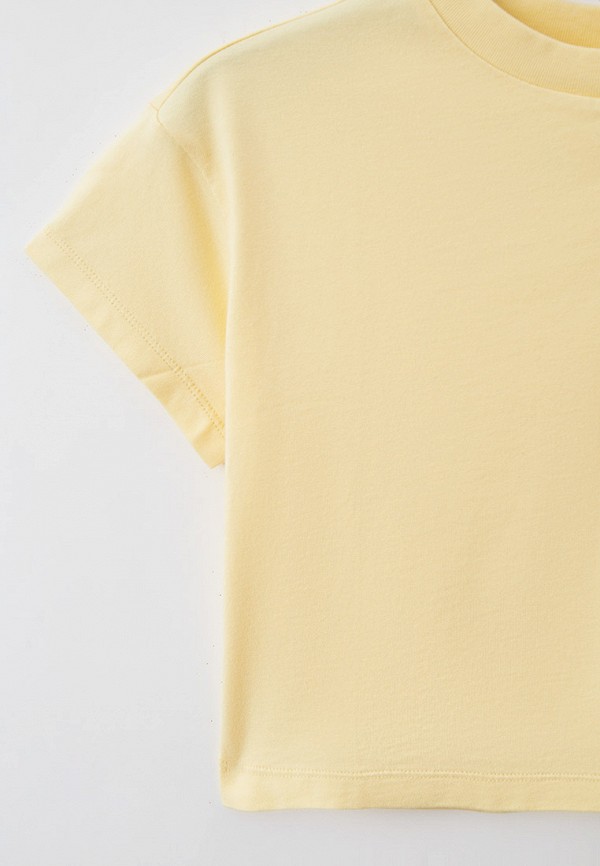 Футболка  UNIQLO фото
