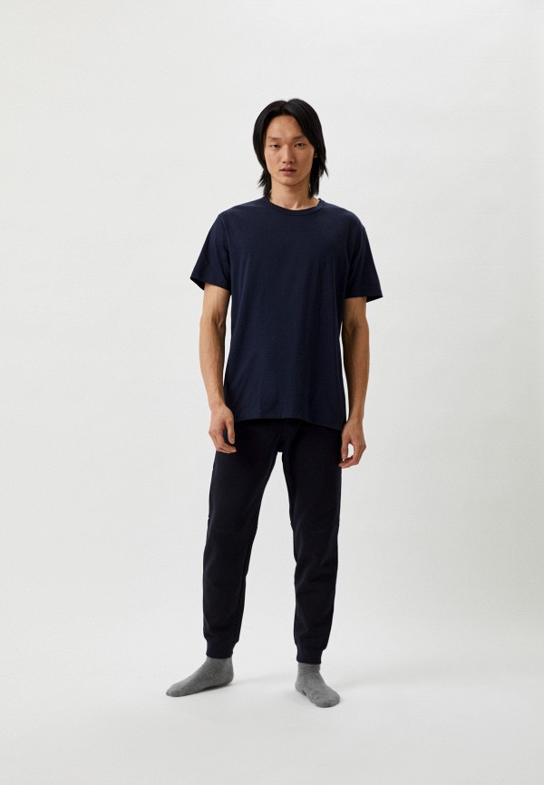 Футболка  UNIQLO фото