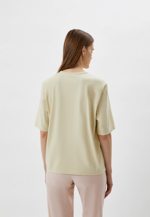 Футболка  UNIQLO фото