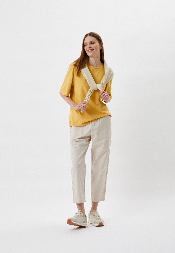 Футболка  UNIQLO фото