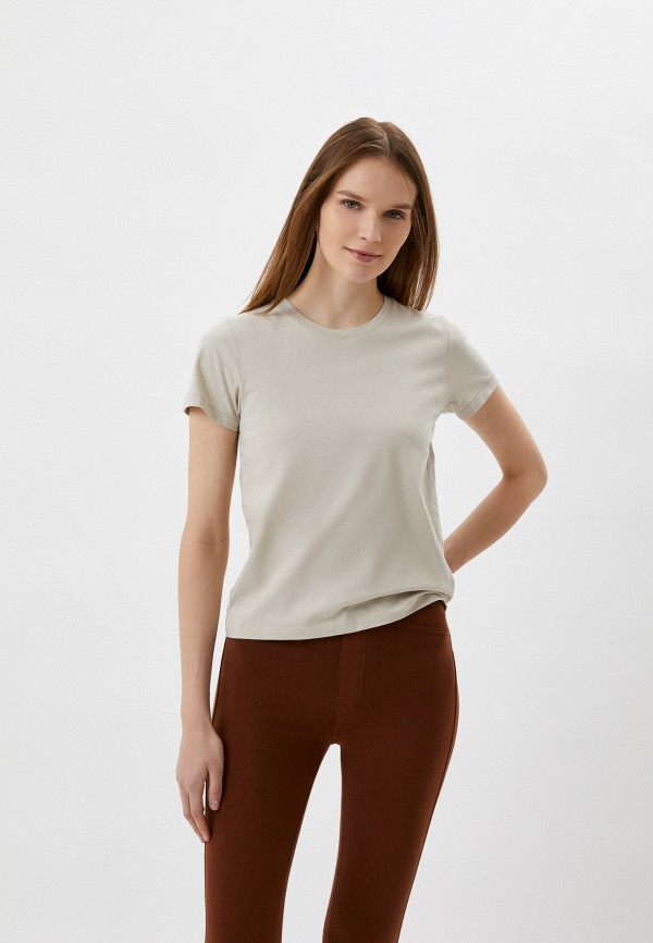 Футболка  UNIQLO
