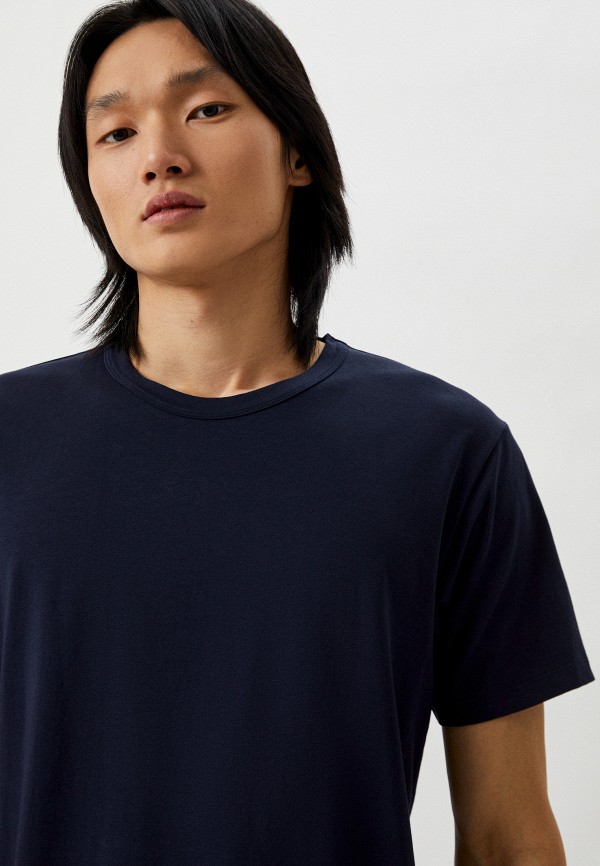 Футболка  UNIQLO фото
