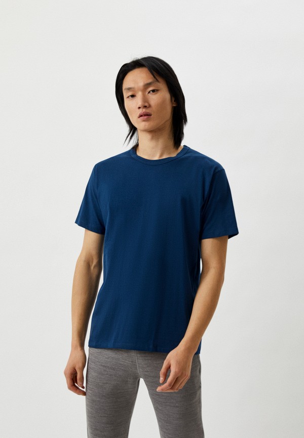 Футболка  UNIQLO