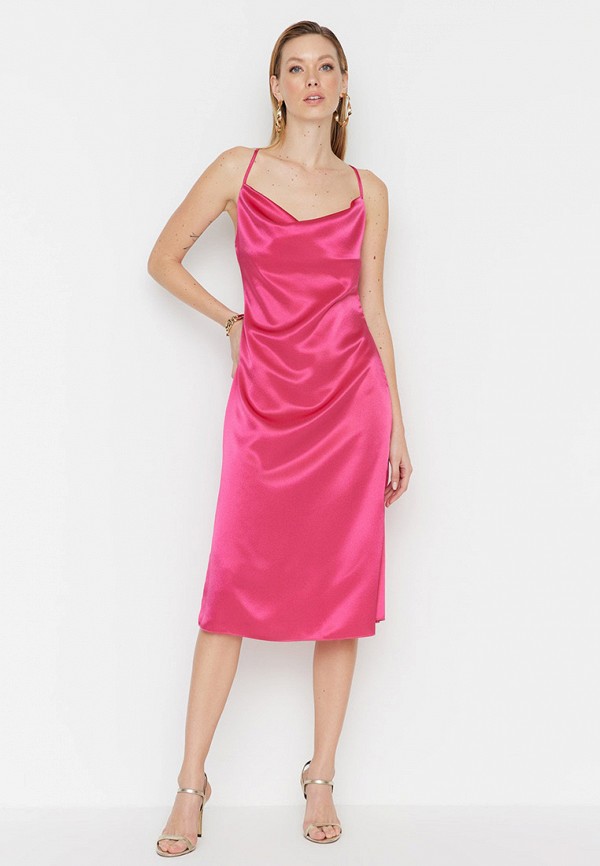 Платье Trendyol розового цвета