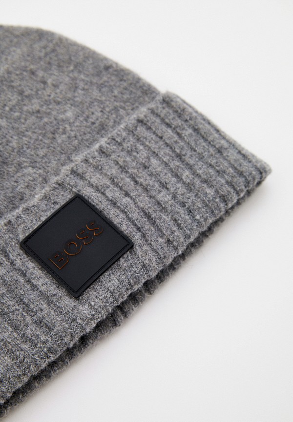 фото Шапка и шарф boss