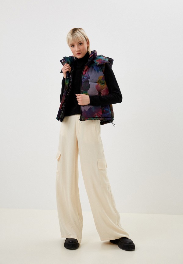 фото Жилет утепленный desigual