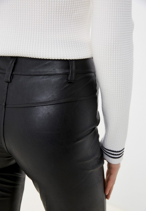 фото Брюки j.b4