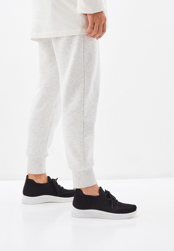 фото Кроссовки escan