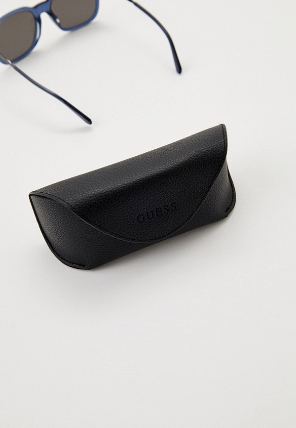 Очки солнцезащитные  Guess фото