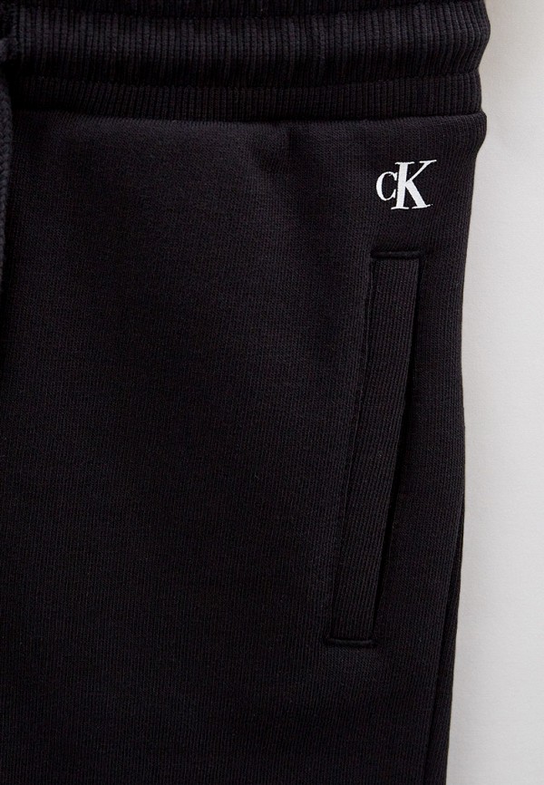 фото Шорты спортивные calvin klein jeans