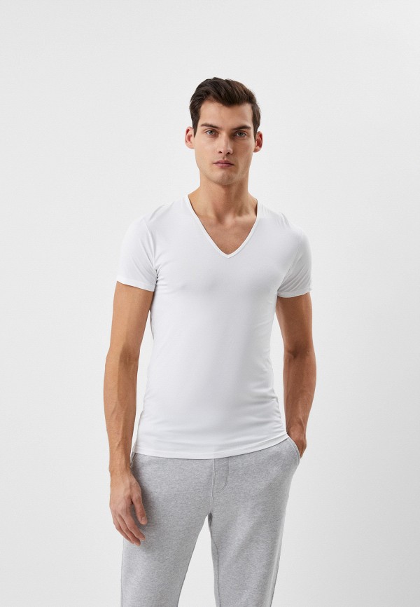 Футболка  UNIQLO