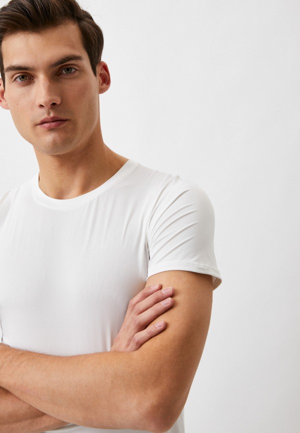 фото Футболка uniqlo