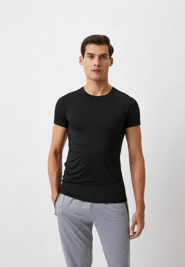 Футболка спортивная  UNIQLO