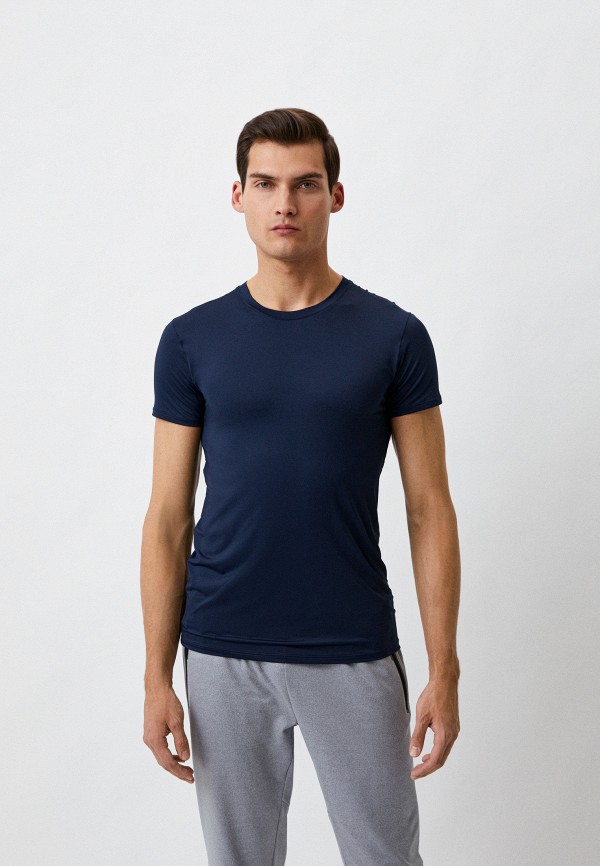 Футболка  UNIQLO