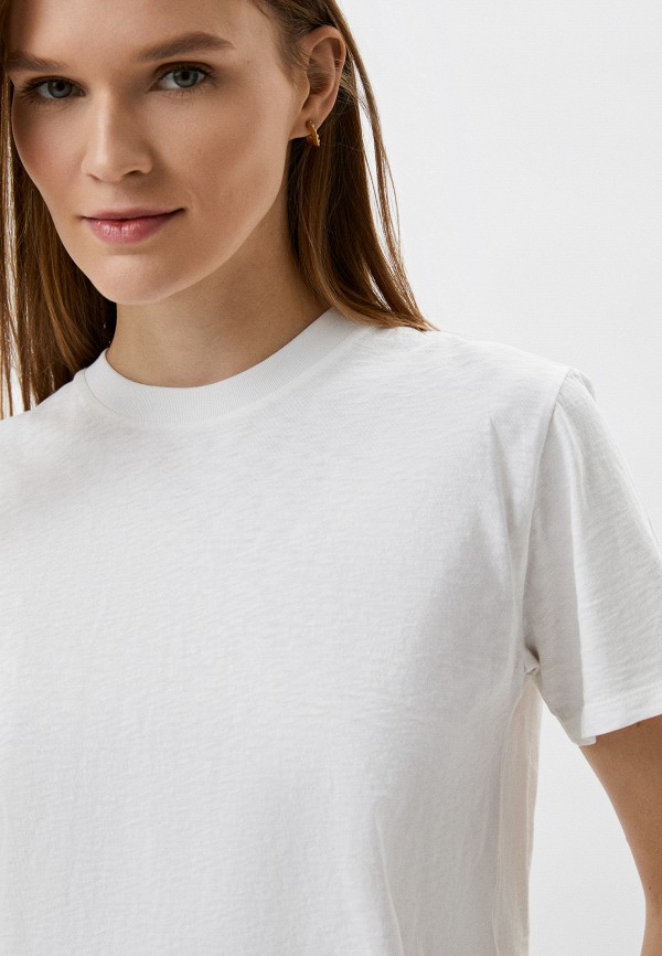 Футболка  UNIQLO фото