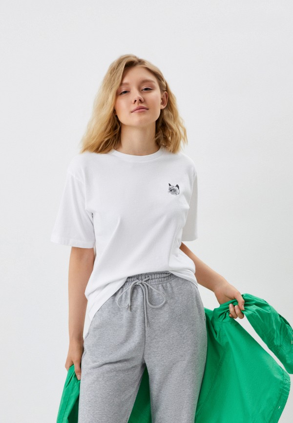 Футболка  UNIQLO