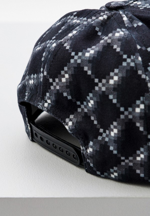 фото Бейсболка moschino