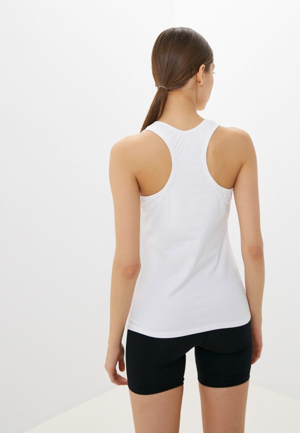 Белые спортивные майки