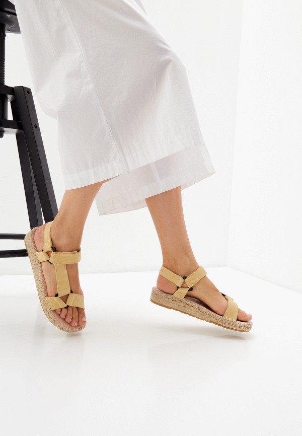 фото Сандалии manebi