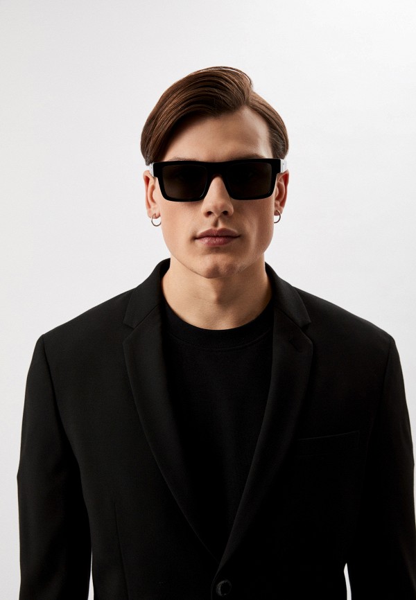 фото Очки солнцезащитные prada